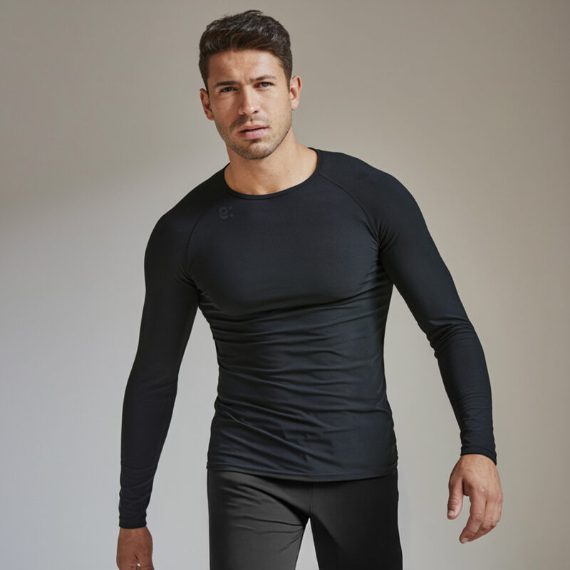 Sottomaglia Invernale Unisex, personalizzabile in ransfer. Modello UNDER WINTER. Per maggiori informazioni contattaci e visita il sito.